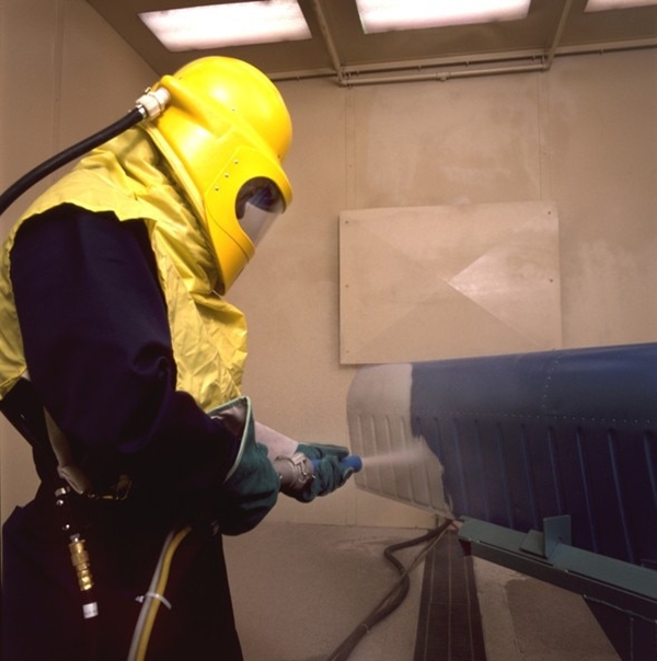 Sand Blasting for Boat